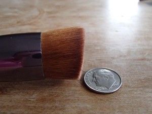 Flat buffing brush