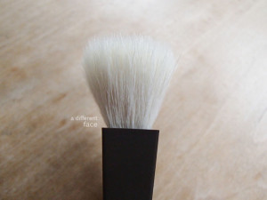 Becca The One Perfecting Brush