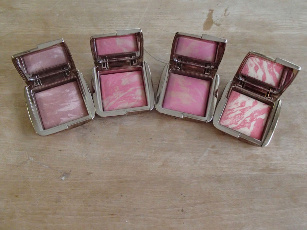 Hourglass Ambient Lighting Blush