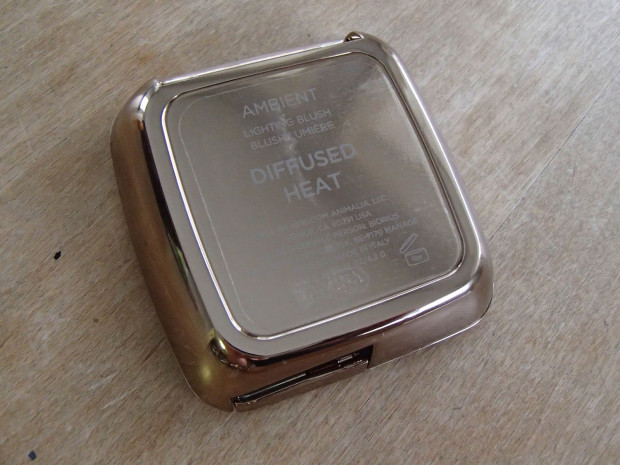 Hourglass Ambient Lighting Blush