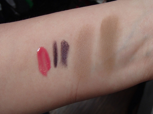 Surratt Lip Gloss Eye Baton Blus swatches