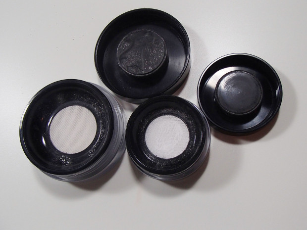 Rouge Bunny Rouge Diaphanous Powder vs MUFE HD Powder