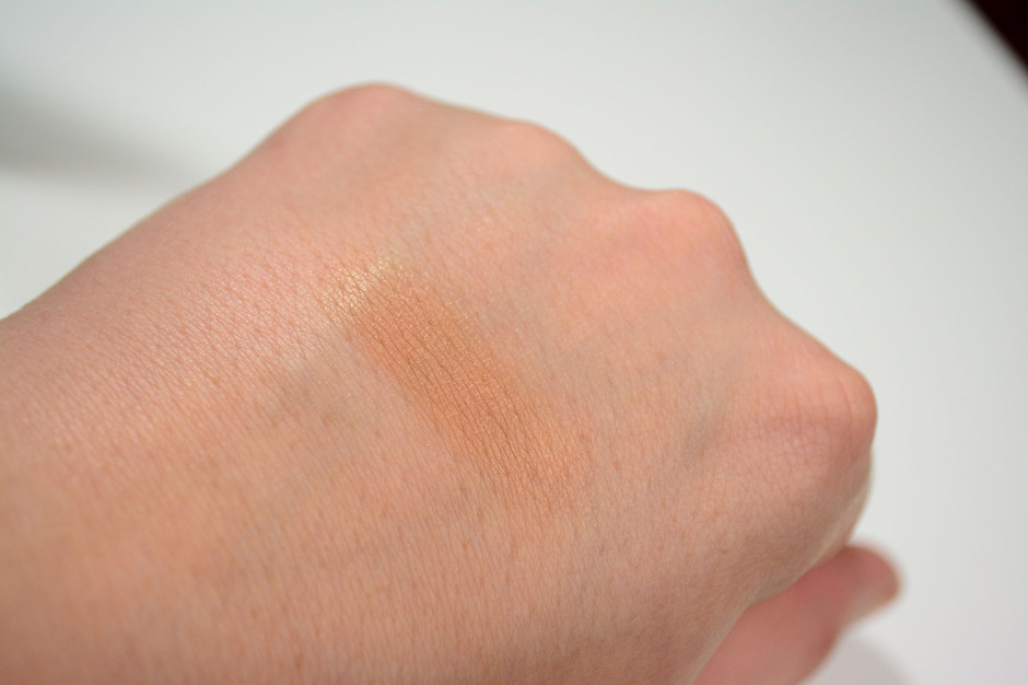 Givenchy Poudre Terre Exotique swatch