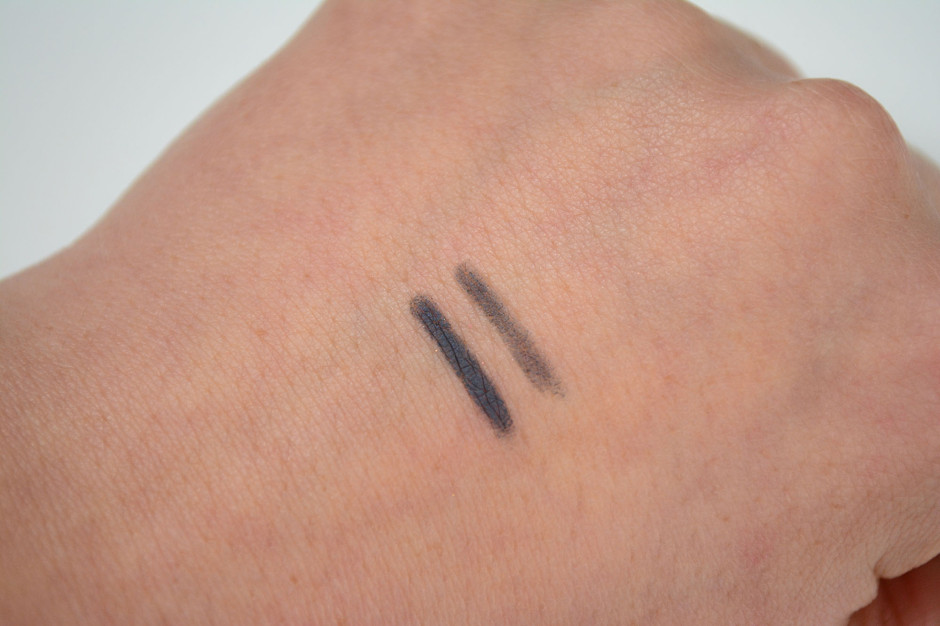 Daniel Sandler Waterproof Velvet Eyeliner Gray Velvet swatch