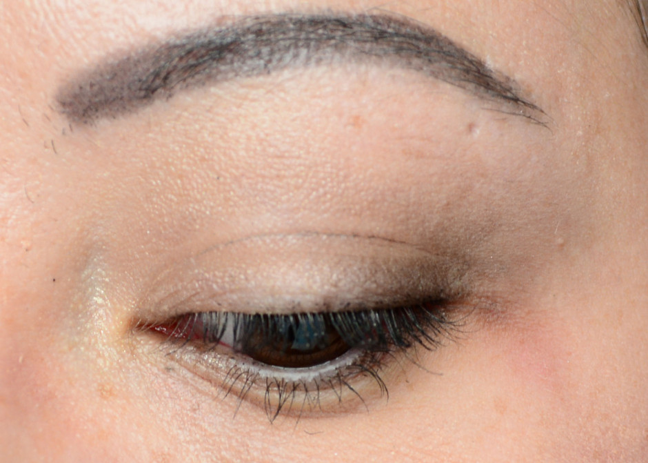 Dior Eye Primer vs NARS Smudgeproof Eyeshadow Base