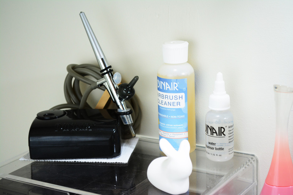 Dinair Airbrush Kit