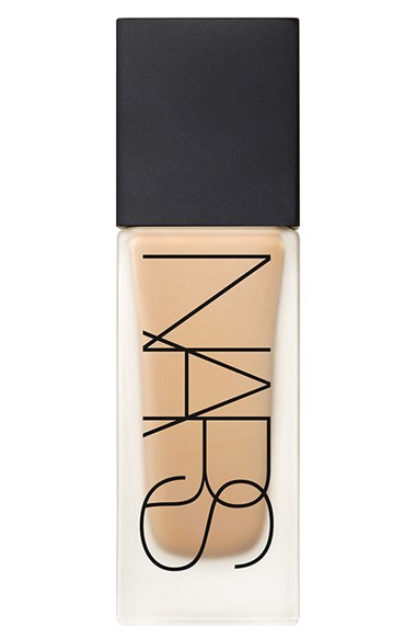 NARS All Day Luminous Weightless Foundation