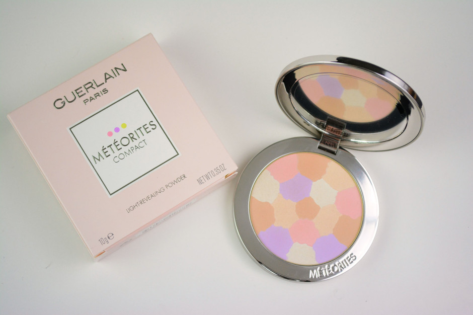 Guerlain Meteorites Compact Medium vs Pearls Clair