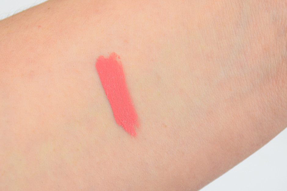 Hourglass Opaque Rouge Lipstick Swatch - Canvas