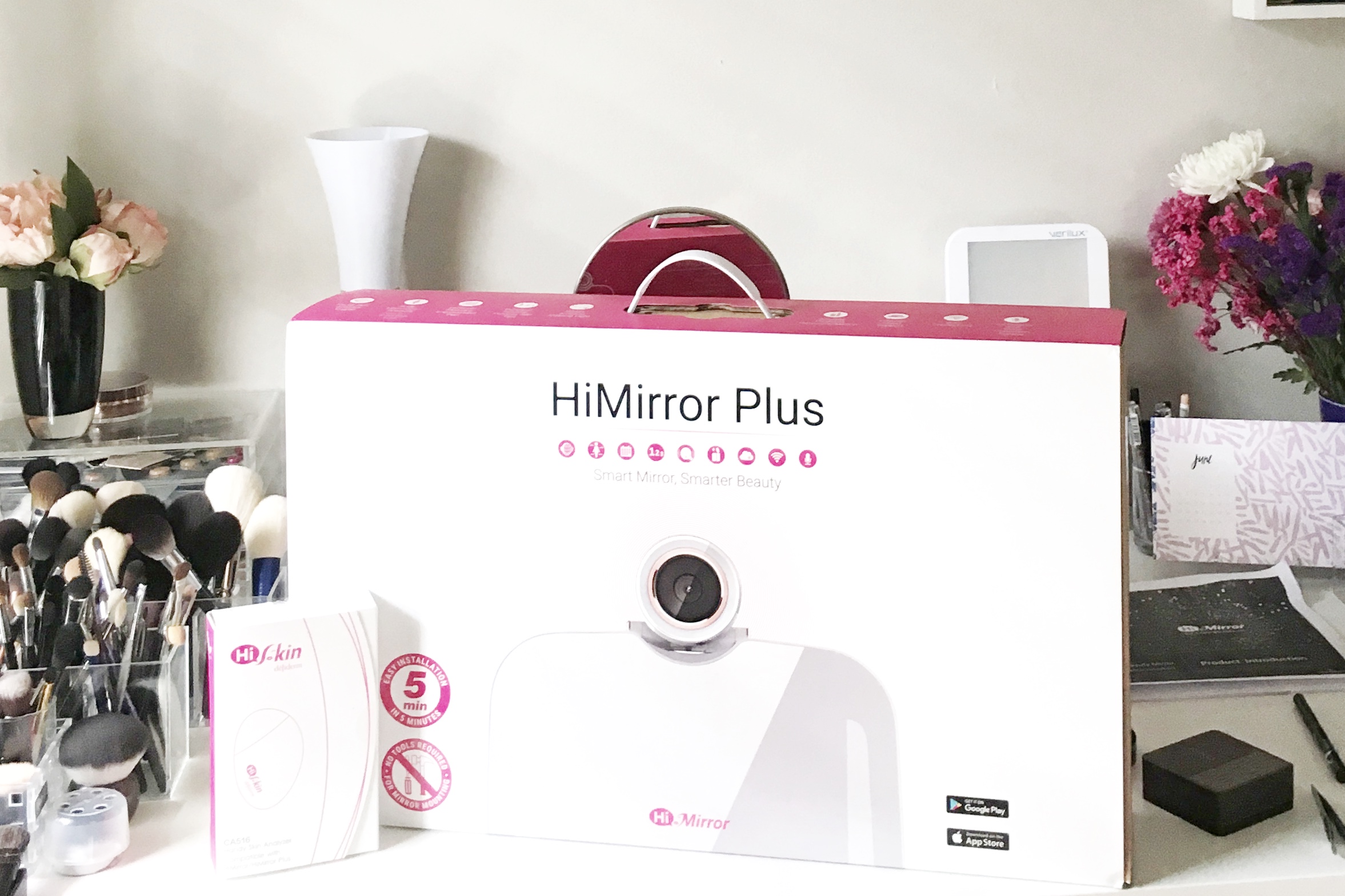 HiMirror Plus at-home beauty consultant