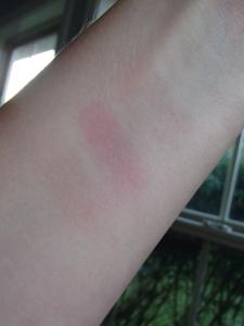 Creme de Chanel Fantastic - comparison swatches stains