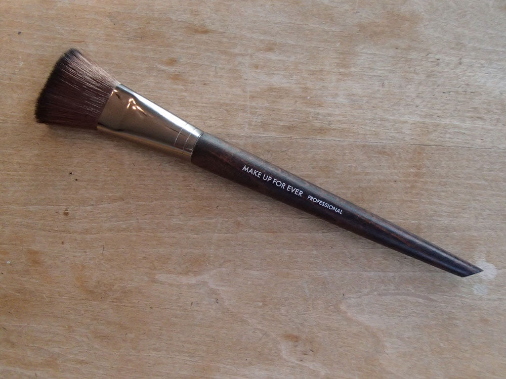 Review: MUFE Artisan #146 Brush