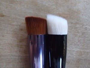 Wayne Goss 01 Foundation Brush