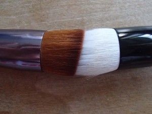 Wayne Goss 01 Foundation Brush